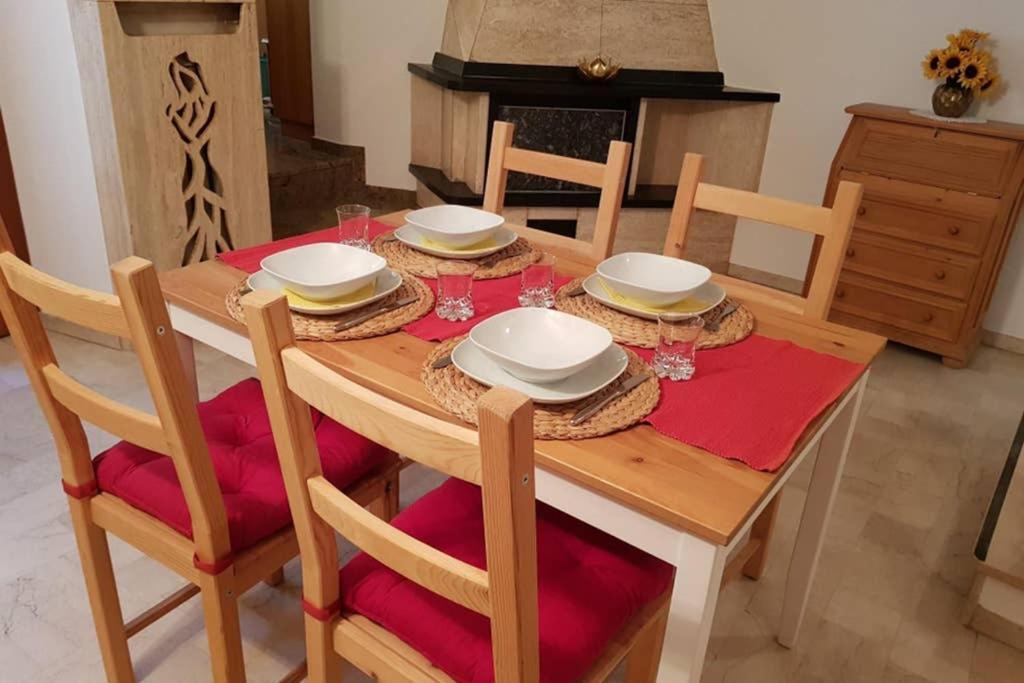 Bezauberndes Haus Fuer Erholsame Ferien Im Puschlav Βίλα Campascio Εξωτερικό φωτογραφία